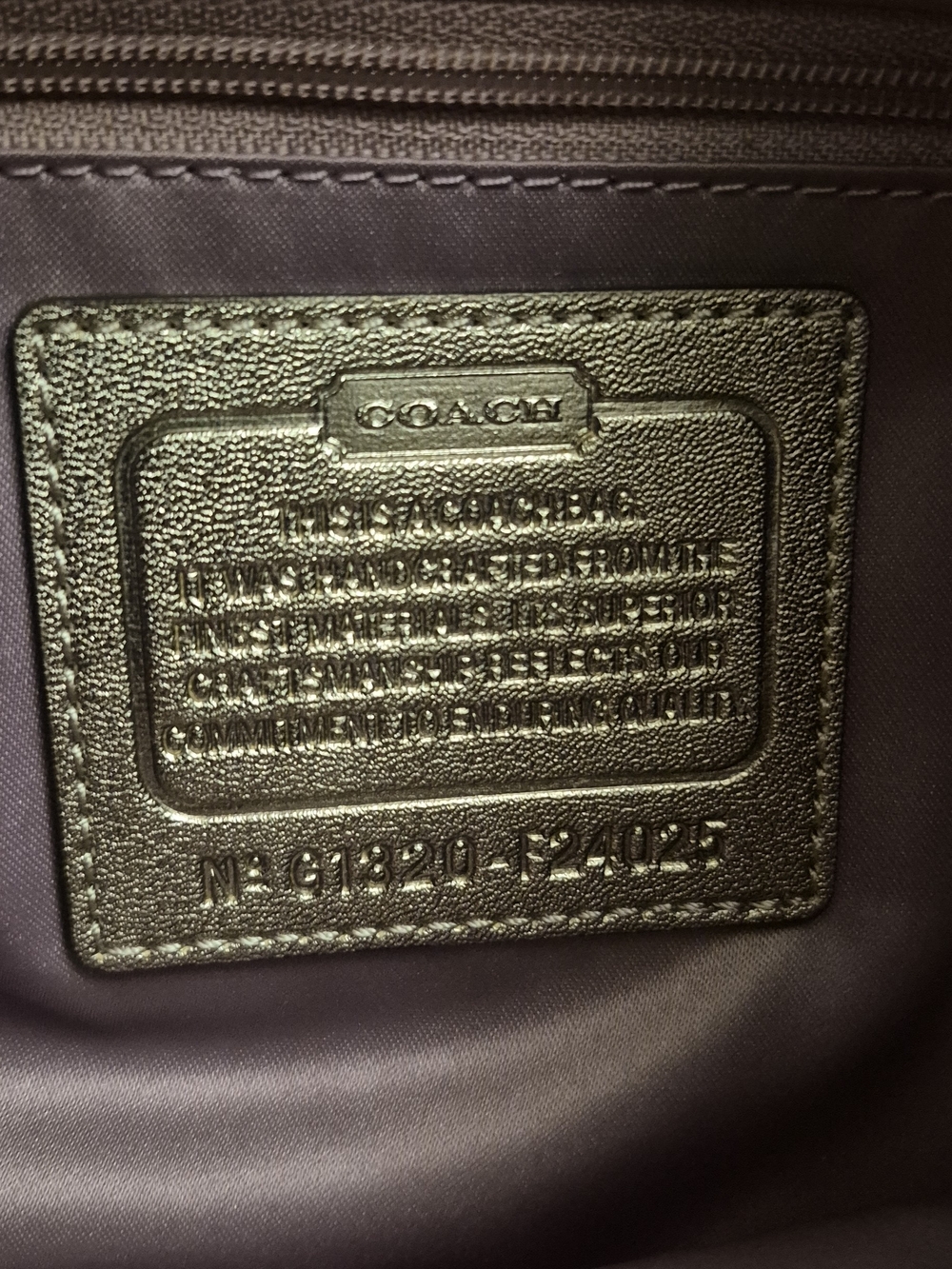 Coach Purple/lilac Signature C Pattern Shoulder Bag with Metallic Trim - Picture 8 of 8